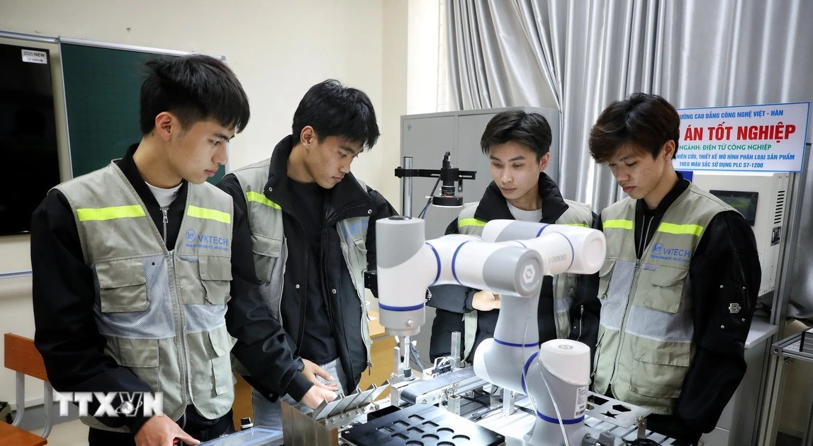 Kinh nghiệm Hàn Quốc gợi mở hướng phát triển ngành bán dẫn Việt Nam