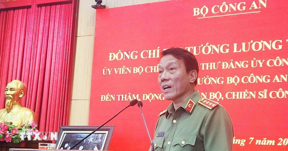 Đại tướng Lương Tam Quang làm việc tại Gia Lai, tri ân người có công