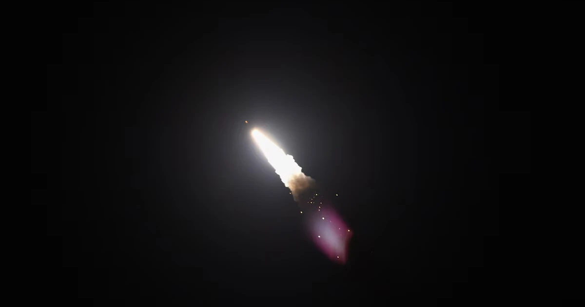 Mỹ phóng thử tên lửa đạn đạo xuyên lục địa Minuteman III | Vietnam+ ...