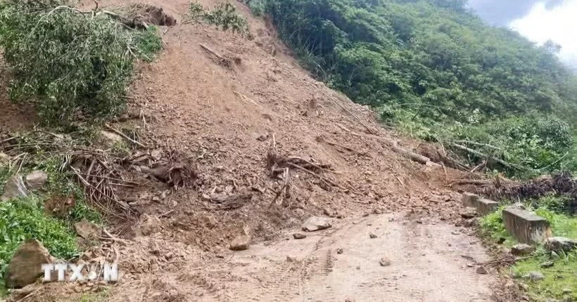 Đề nghị các địa phương ở Bắc Bộ chủ động ứng phó với mưa lớn, lũ quét và mưa đá