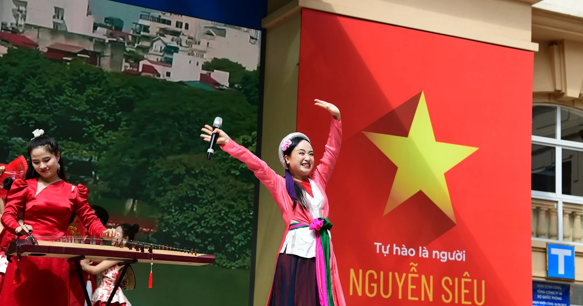 Bộ GD-ĐT hướng dẫn việc mời nghệ sỹ, vận động viên tham gia dạy học