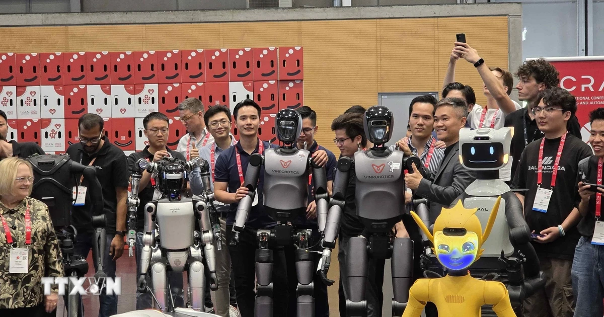 Robot Việt Nam 'Lọt Mắt' Diễn Đàn ICRA Hàng Đầu Thế Giới