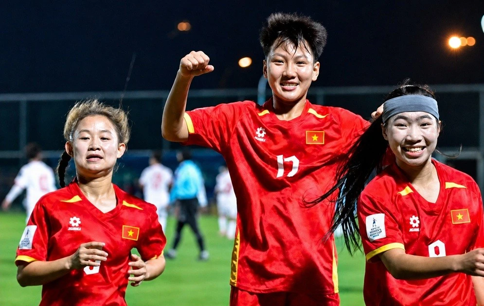 U17 nữ Việt Nam vào tứ kết Châu Á, VFF thưởng nóng 500 triệu đồng