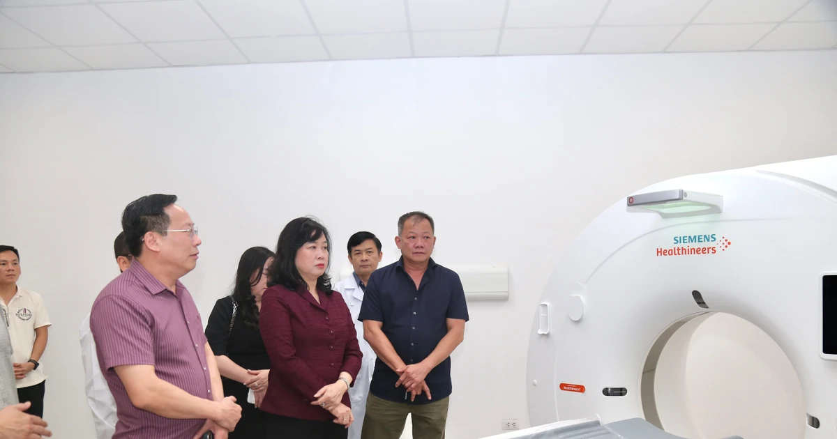 Kiểm tra công tác chuẩn bị đưa vào hoạt động Bệnh viện Việt Đức cơ sở Ninh Bình