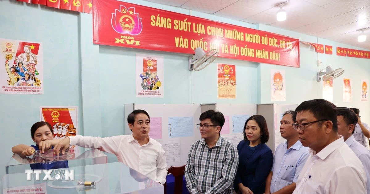 Khánh Hòa: Tạo điều kiện để du khách đến du lịch được bỏ phiếu đúng quy định - Vietnam+ (VietnamPlus)