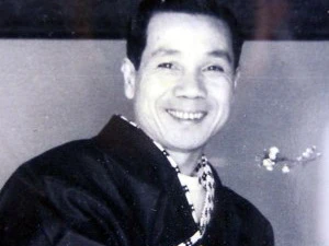 Họa sĩ Nguyễn Khang trong vai trò người thầy tranh sơn mài
