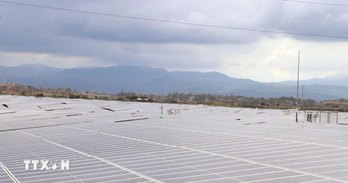 Bộ Công Thương ban hành khung giá phát điện với hệ thống pin lưu trữ năng lượng