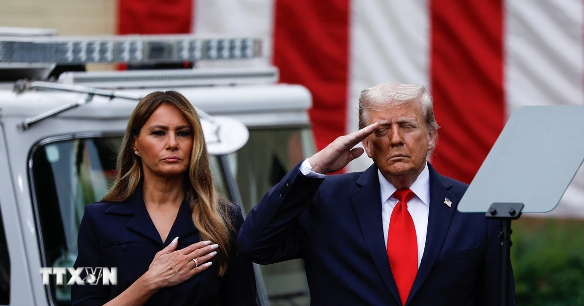 Tổng thống Mỹ Donald Trump tại lễ tưởng niệm 24 năm vụ tấn công khủng bố 11/9 ở Washington DC. (Nguồn: Anadolu Agency/TTXVN)