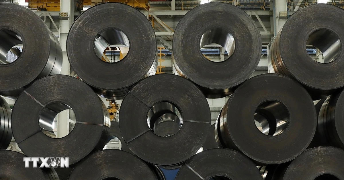 Canada kết luận không có độc quyền xuất khẩu thép cán phẳng Việt Nam