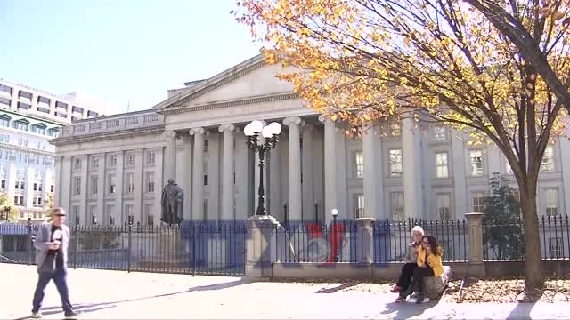 Mỹ phát hành đồng xu 1 USD in hình Tổng thống Donald Trump