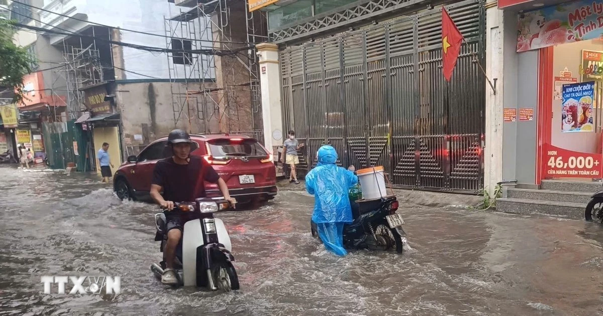 Bắc Bộ mưa lớn diện rộng, Hà Nội chủ động ứng phó nguy cơ lũ quét, sạt lở đất