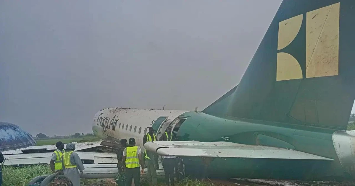 Nigeria: Máy bay trượt khỏi đường băng lao vào bụi cây, 68 hành khách thoát nạn