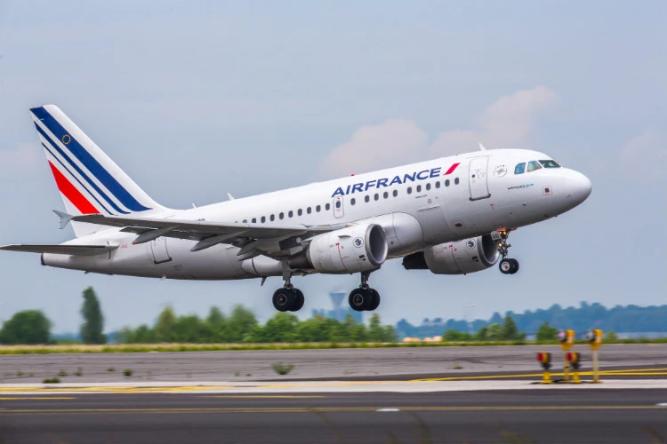 Air France ngừng cung cấp các chuyến bay tới thủ đô Iran | Việt Nam+ (Việt NamPlus)