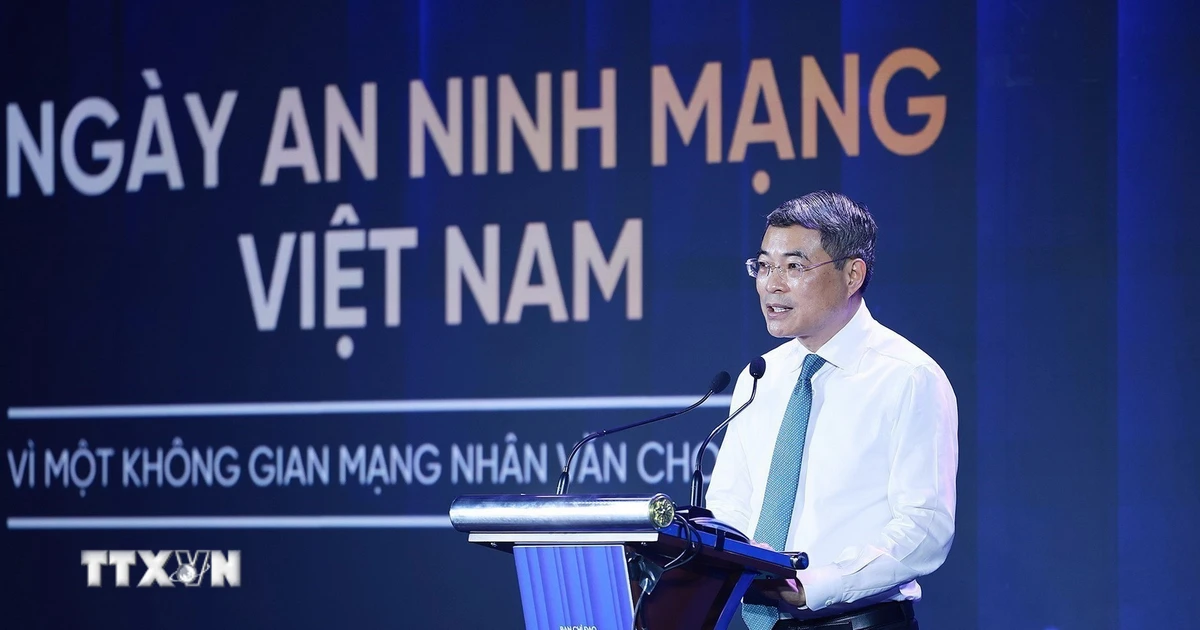 Thủ tướng: Bảo đảm an ninh mạng phải gắn kết giữa bảo vệ hệ thống và con người
