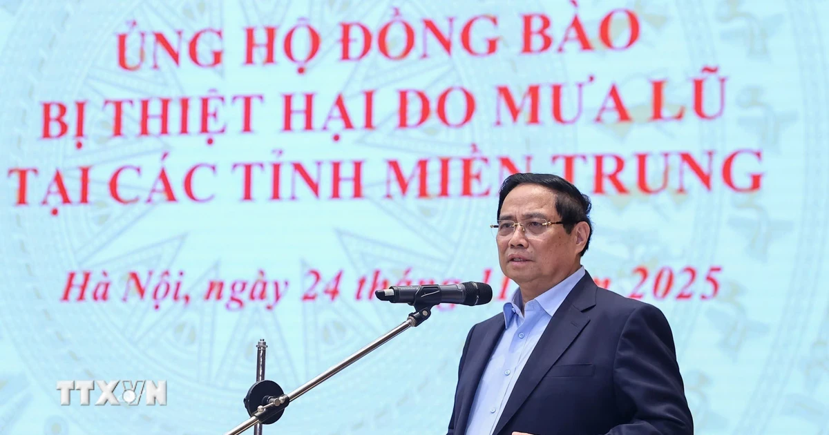 Thủ tướng: Cần nguồn lực lớn và nhiều thời gian để khắc phục hậu quả mưa lũ