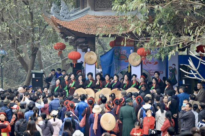Lim Ba Lễ hội vùng Lim: Quảng bá hình ảnh và con người quê hương Kinh Bắc