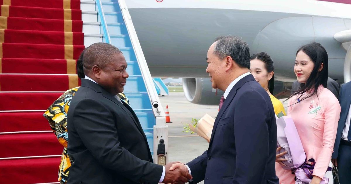 Tổng thống Mozambique đến Hà Nội, bắt đầu thăm chính thức Việt Nam ...