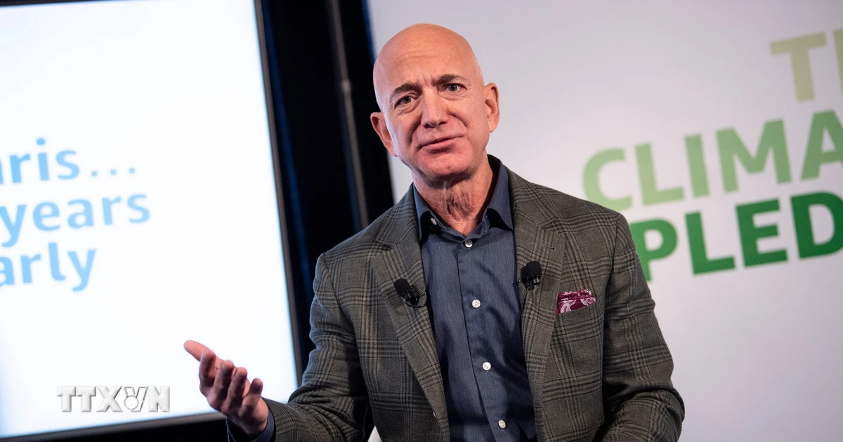Tỷ phú Jeff Bezos bán 15 triệu cổ phiếu Amazon trị giá hơn 4 tỷ USD