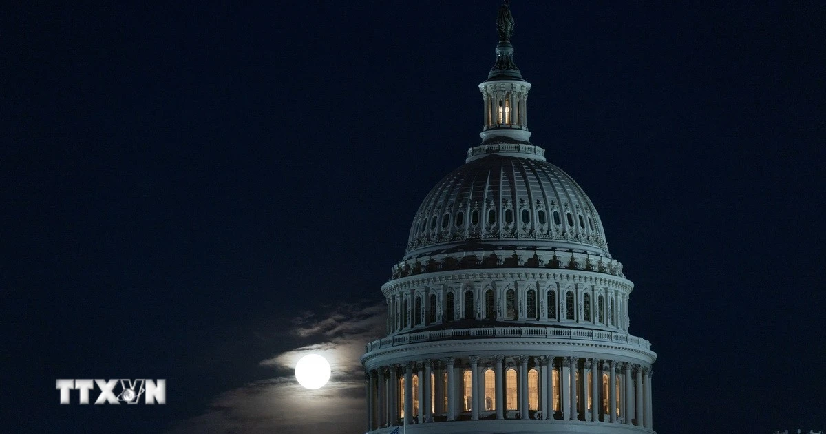 Thượng viện thông qua gói dự luật ngân sách, Chính phủ Mỹ sắp mở cửa trở lại?