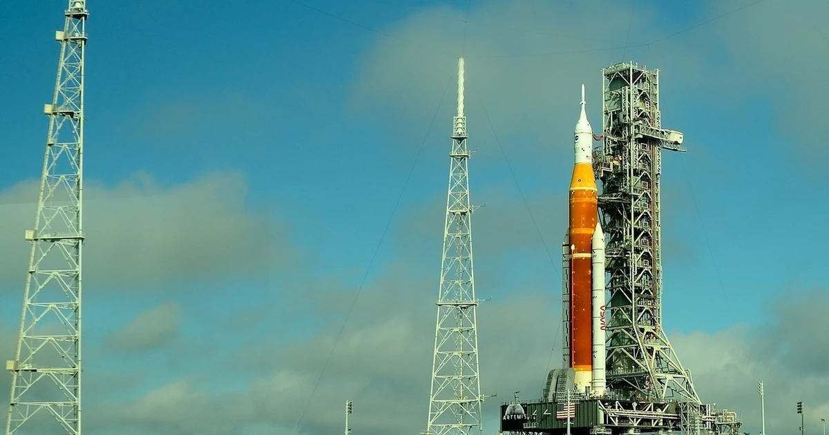 NASA hoàn thành 90% mục tiêu thử nghiệm tên lửa bay lên Mặt Trăng ...