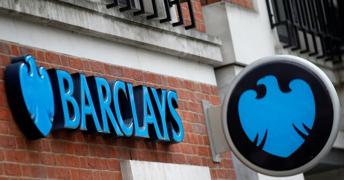 Barclays siết chặt cho vay đối với hoạt động sản xuất điện từ than đá |  Vietnam+ (VietnamPlus)