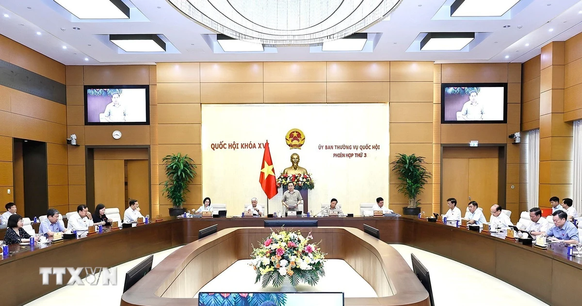 Ủy ban Thường vụ Quốc hội cho ý kiến về dự án Luật Đất đai tại Phiên họp thứ 4