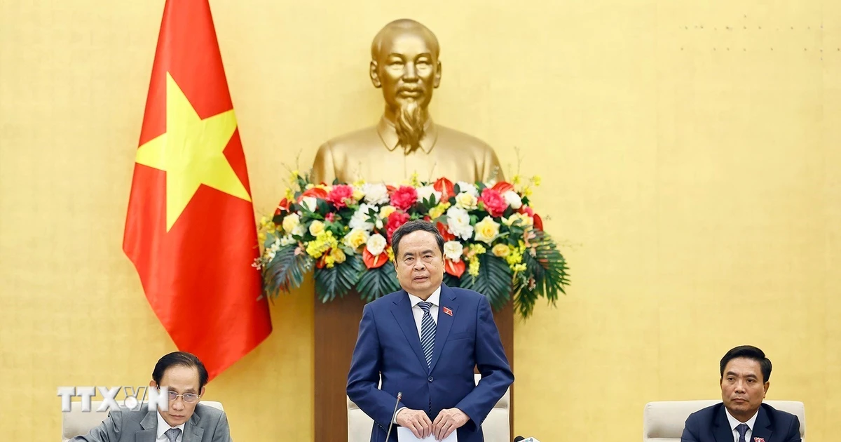 Chủ tịch Quốc hội làm việc với các Trưởng cơ quan đại diện Việt Nam ở nước ngoài