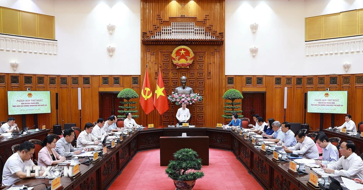 Thủ tướng Lê Minh Hưng chủ trì họp về các Chương trình mục tiêu quốc gia