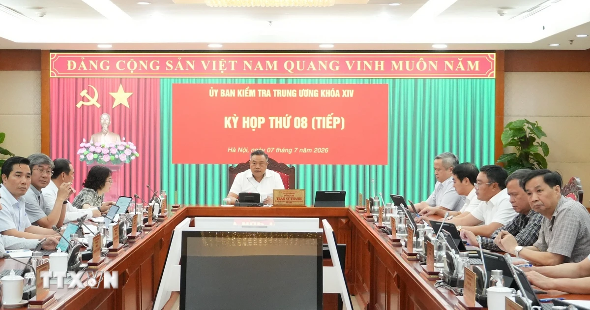 Khai trừ Đảng nguyên Phó Tổng Giám đốc Tổng Công ty Cảng hàng không Đỗ Tất Bình