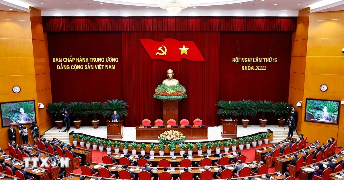 Thông báo Hội nghị lần thứ 15 Ban Chấp hành Trung ương Đảng khóa XIII