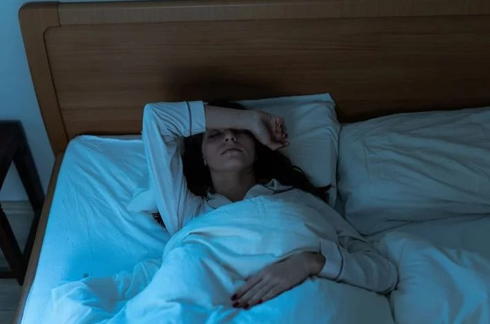 Thói quen tưởng chừng vô hại vào ban đêm có thể gây hại cho tim mạch