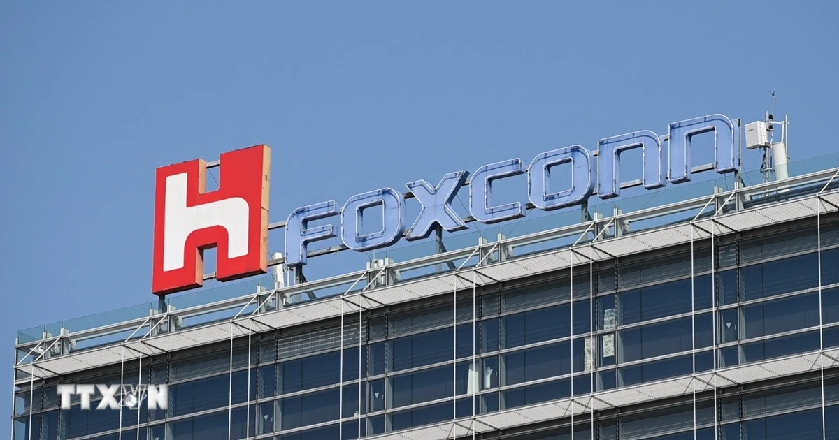 Foxconn đạt doanh thu cao kỷ lục nhờ nhu cầu mạnh đối với AI