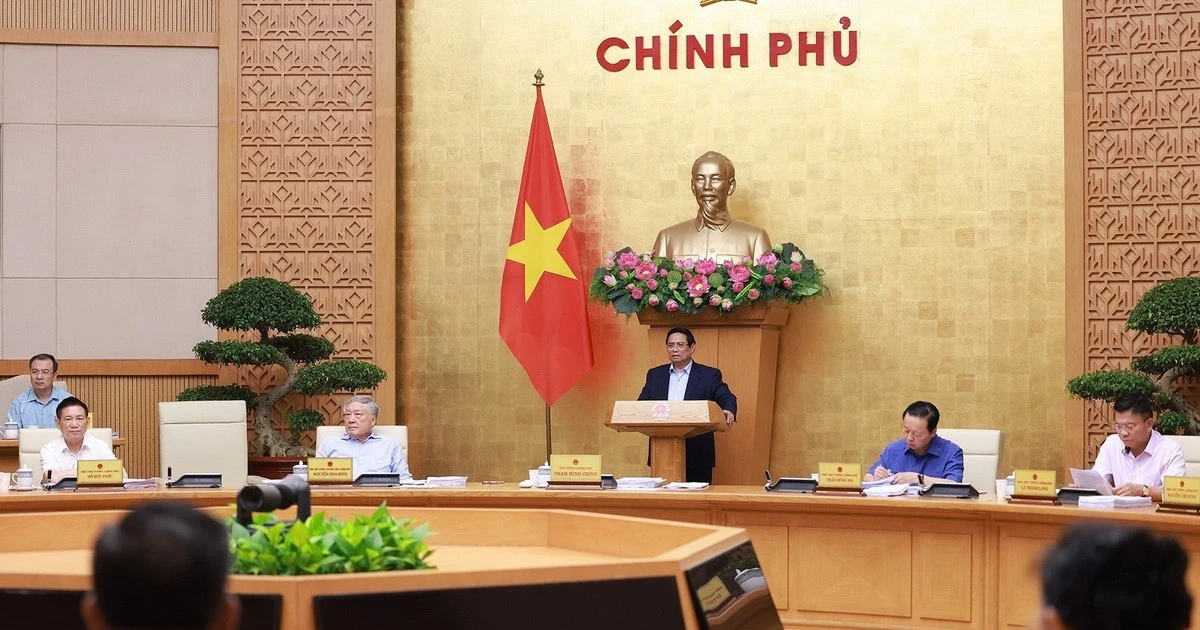 Thủ tướng: Thúc đẩy tăng trưởng cao nhưng bền vững, bảo đảm an sinh xã hội
