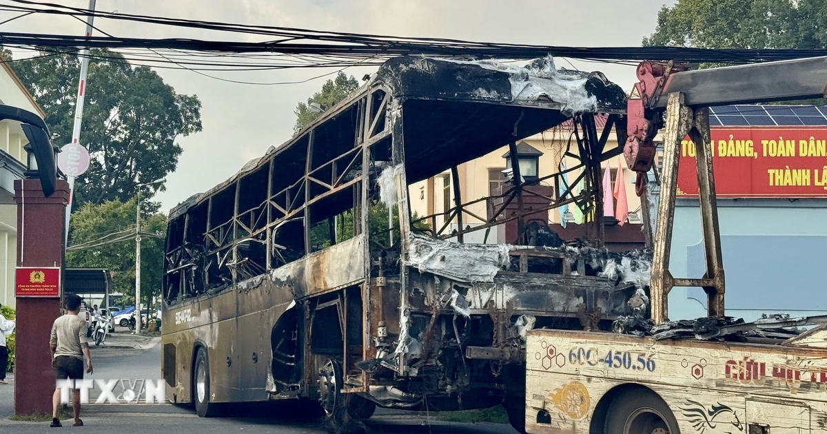 Siết chặt xe khách chạy vào ban đêm sau vụ cháy xe khách 7 người tử vong