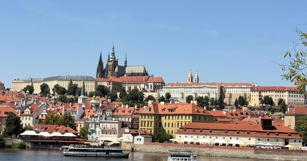 Quần thể lâu đài Prague - trái tim lịch sử của Cộng hòa Séc