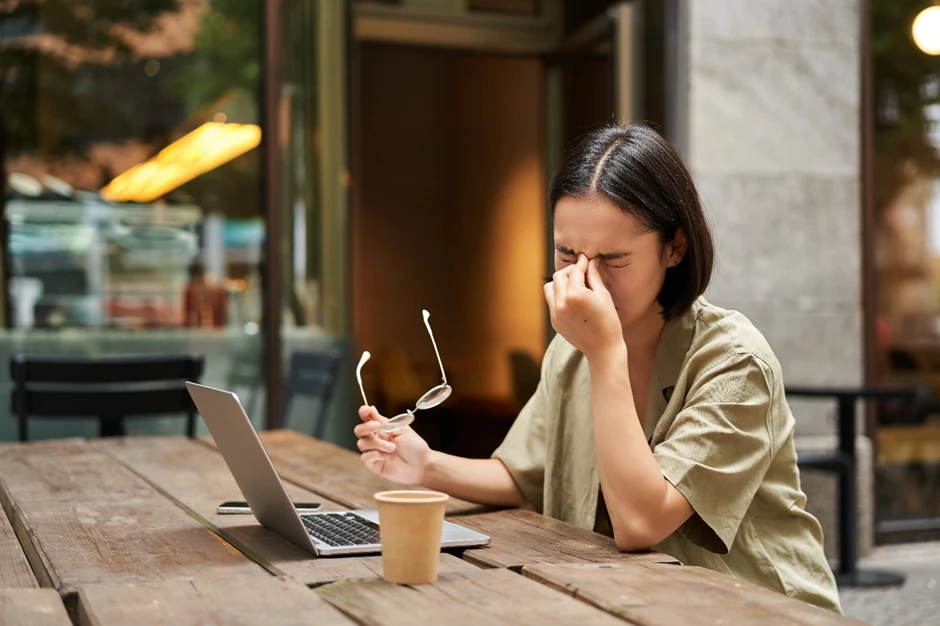 Công thức hỗ trợ cân bằng cơ thể trước mệt mỏi kéo dài ở người trẻ