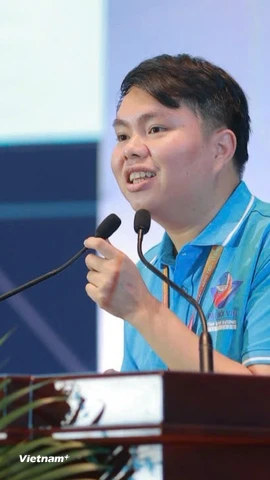 Trương Chấn Sang – người thầy giáo trẻ từng mất sạch ký ức sau một tai nạn kinh hoàng để rồi đứng dậy gieo chữ cho đời chính là một minh chứng sống động cho bản lĩnh con người khi đối diện với nghịch cảnh. (Ảnh: NVCC)