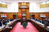 Thủ tướng Phạm Minh Chính chủ trì họp Thường trực Chính phủ về công tác chuẩn bị tổ chức Lễ khởi công, khánh thành, thông xe kỹ thuật các công trình, dự án trọng điểm. (Ảnh: Dương Giang/TTXVN)