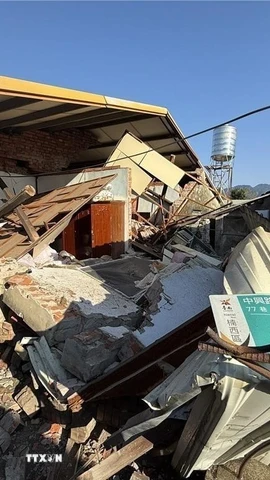 Cảnh đỏ nát sau một trận động đất ở Đài Nam, Đài Loan (Trung Quốc) ngày 21/1/2025. (Ảnh minh họa. THX/TTXVN)