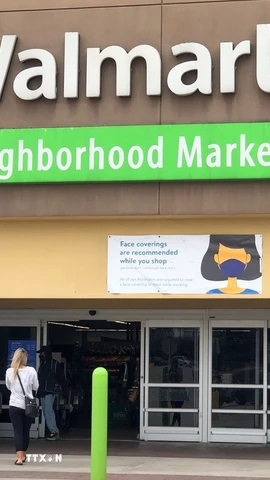 Một cửa hàng Walmart ở Mỹ. (Ảnh: THX/TTXVN)