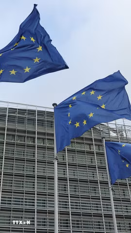 Nhật Bản và EU hướng tới mở rộng hợp tác công nghệ chiến lược. (Ảnh: THX/TTXVN)