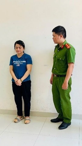 Cơ quan chức năng khởi tố, bắt tạm giam đối tượng Nguyễn Thị Tường Vi để điều tra về hành vi lừa đảo, chiếm đoạt tài sản. (Ảnh: Công an cung cấp)