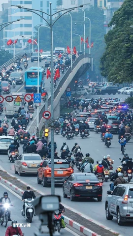 Hà Nội thử nghiệm dự báo sớm chất lượng không khí. (Ảnh: Hoàng Hiếu/TTXVN)