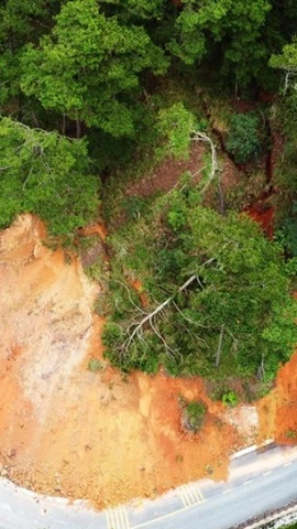 Thông đèo D’ran Đà Lạt sau hơn 1 tháng ách tắc vì sạt lở do mưa lũ