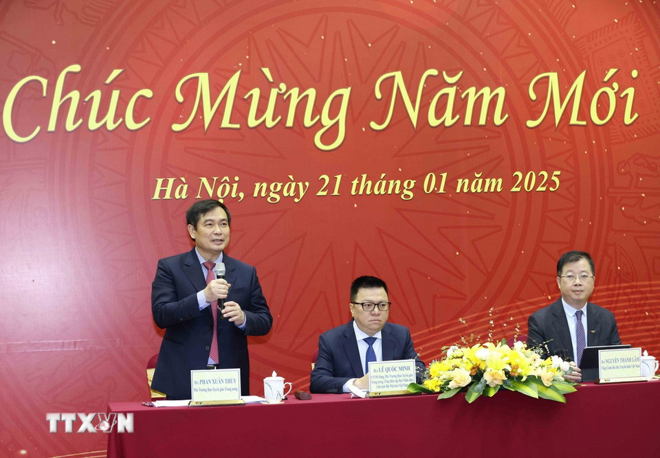 Đồng chí Phan Xuân Thủy, Phó Trưởng Ban Tuyên giáo Trung ương, phát biểu tại hội nghị. (Ảnh: Phương Hoa/TTXVN)