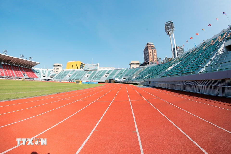 Đường chạy đạt tiêu chuẩn quốc tế đã sẵn sàng phục vụ các VĐV tranh tài tại SEA Games 33. (Ảnh: Minh Quyết/TTXVN)