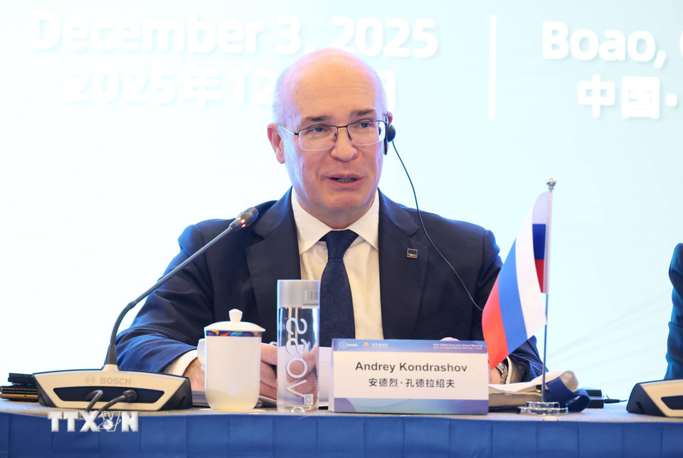 Chủ tịch đương nhiệm OANA, Tổng giám đốc hãng thông tấn TASS (Liên bang Nga) Andrey Kondrashov phát biểu tại Phiên khai mạc Hội nghị. (Ảnh: Công Tuyên/TTXVN)