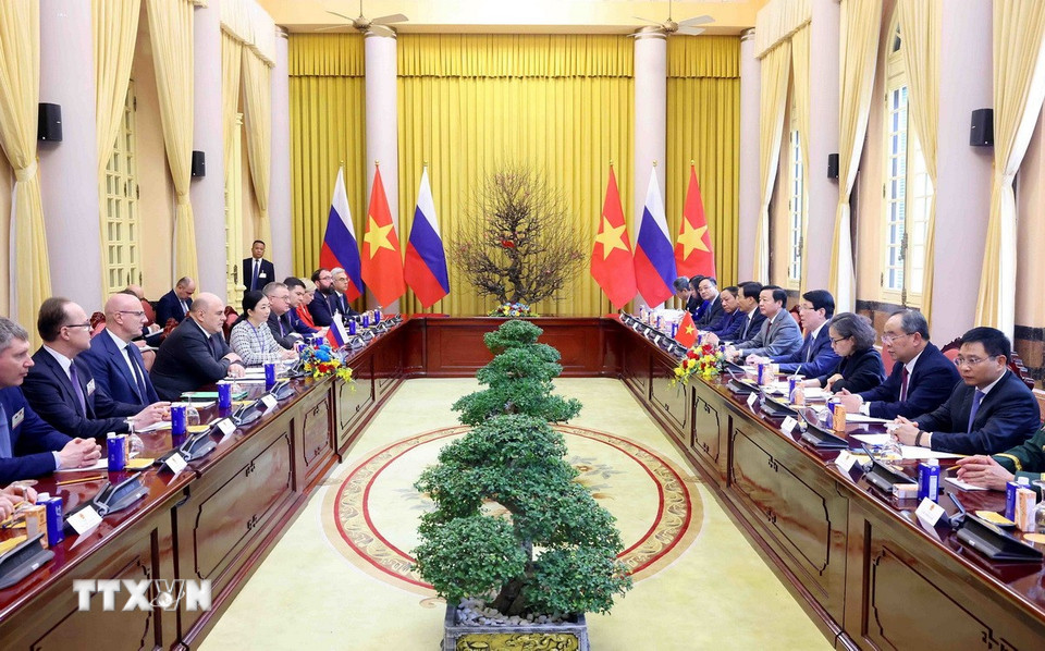 Chủ tịch nước Lương Cường tiếp Thủ tướng Liên bang Nga Mikhail Mishustin. (Ảnh: Phạm Kiên/TTXVN)