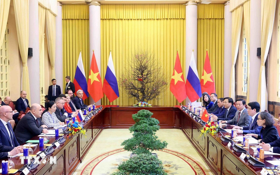 Chủ tịch nước Lương Cường tiếp Thủ tướng Liên bang Nga Mikhail Mishustin. (Ảnh: Phạm Kiên/TTXVN)