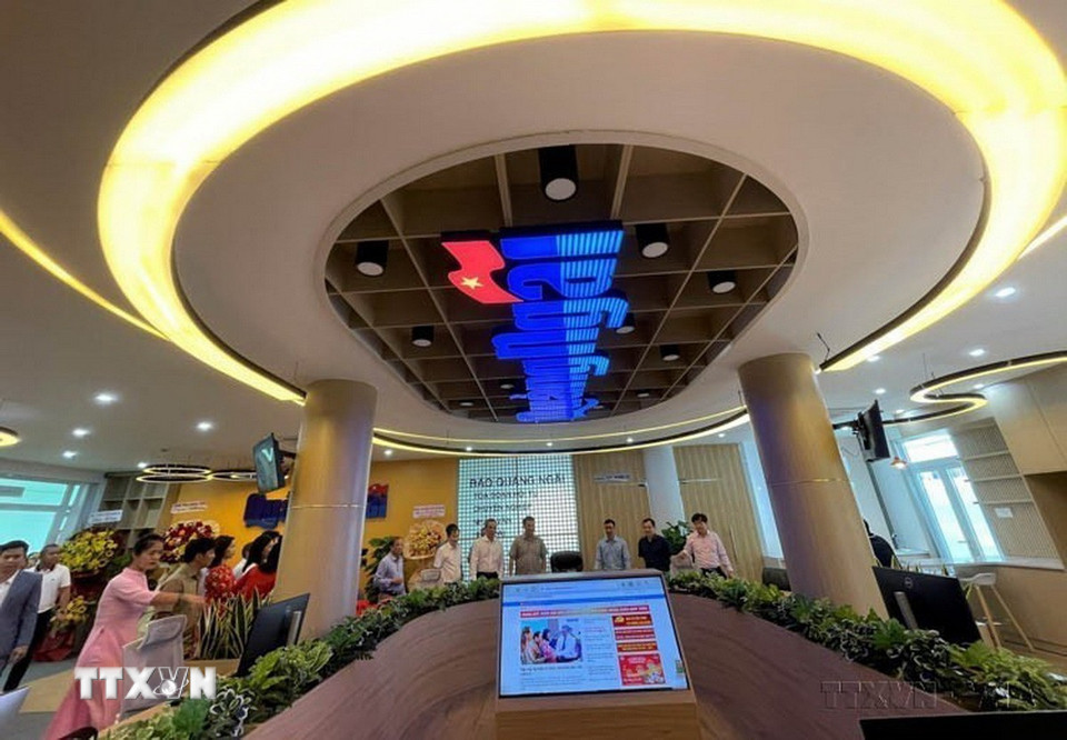 Báo Quảng Ngãi khánh thành và đưa vào sử dụng phòng điều hành tòa soạn hội tụ đa phương tiện, phòng trường quay (studio), chiều 19/1/2024. (Ảnh: Phạm Cường/TTXVN)